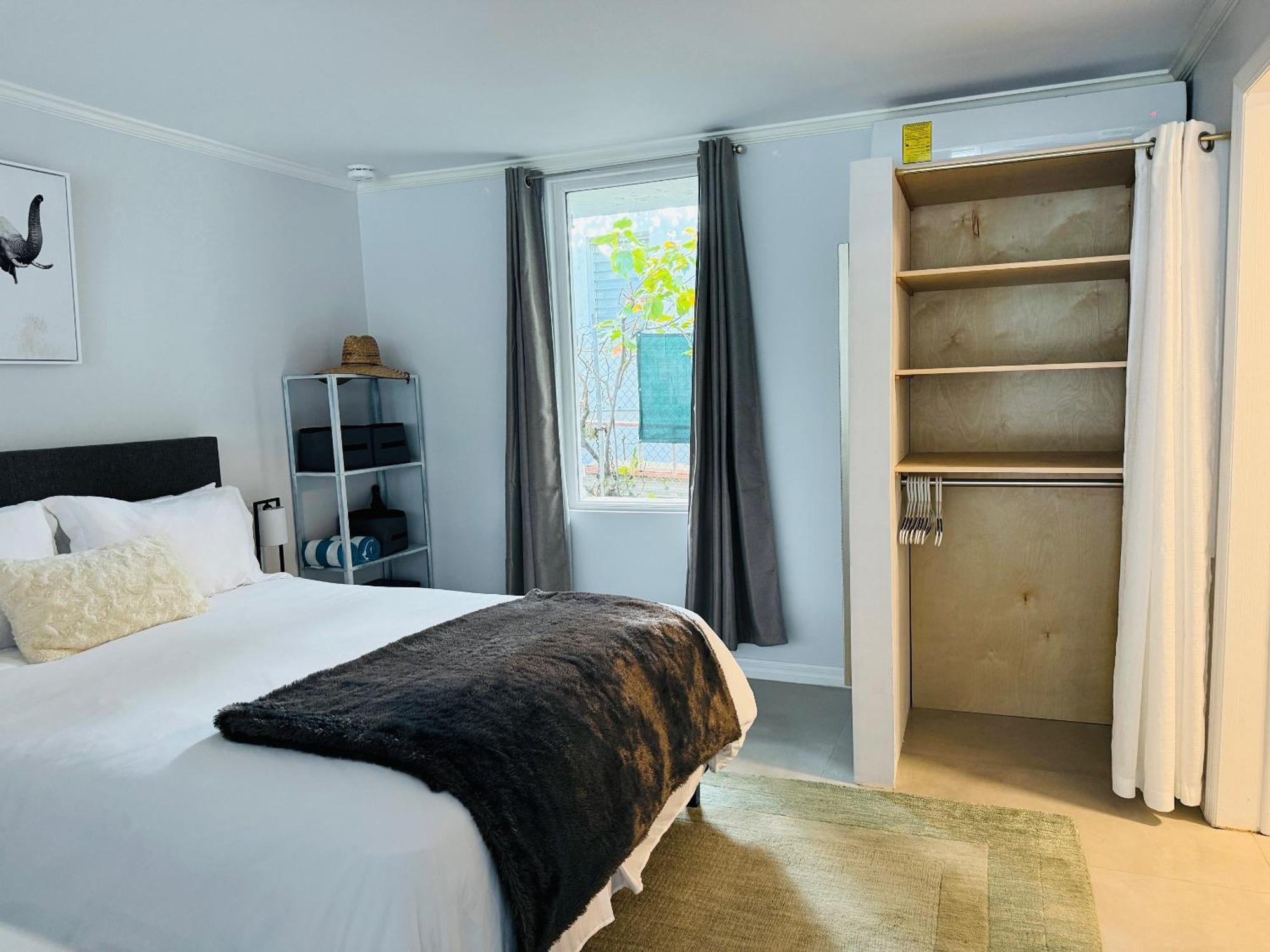 Studio, 100 Feet From The Beach Nassau Eksteriør billede
